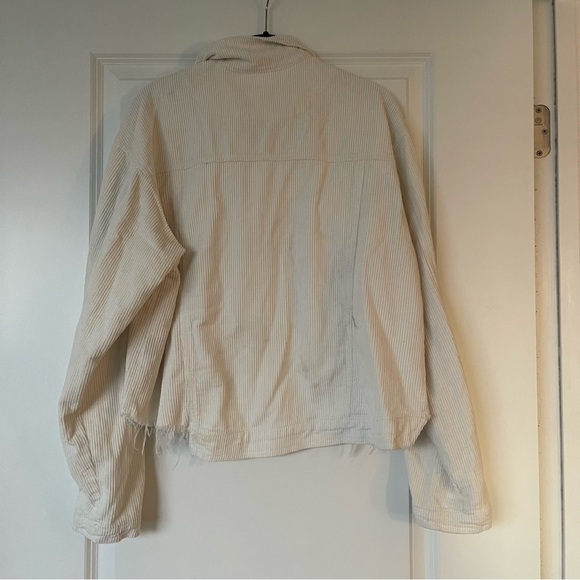 *boutique* POL cream corduroy shacket/jacket with distressed hem size L western - Picture 4 of 7